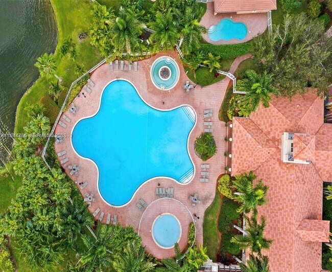 Building Photo - 1706 NW 78th Way