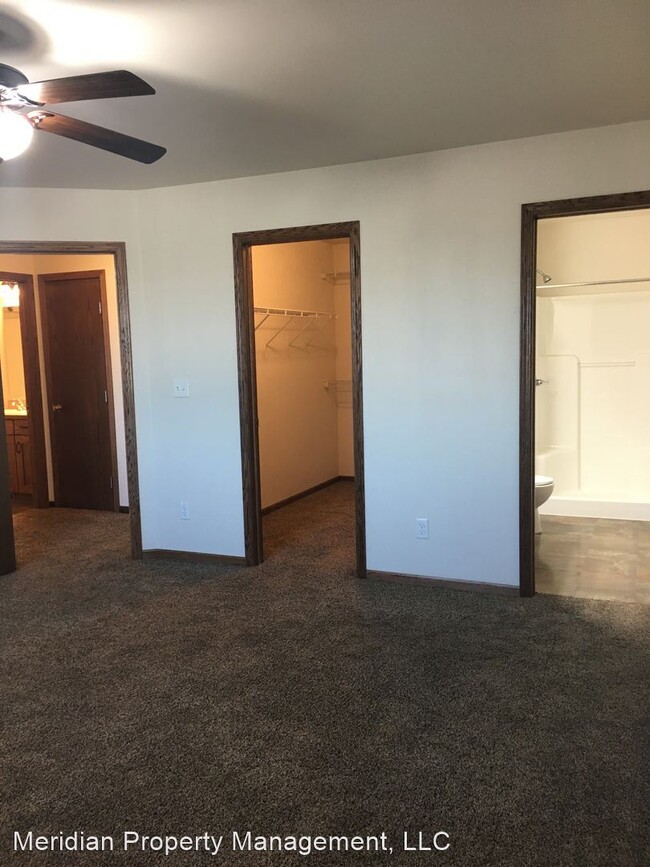 Building Photo - 3 br, 3 bath House - 3619 15th St S