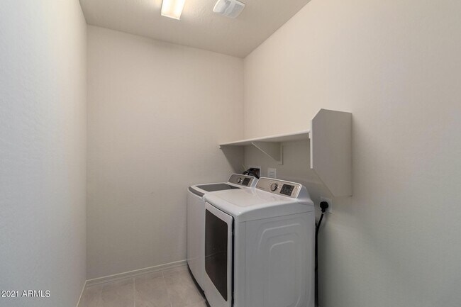 Building Photo - 22857 E Marsh Rd