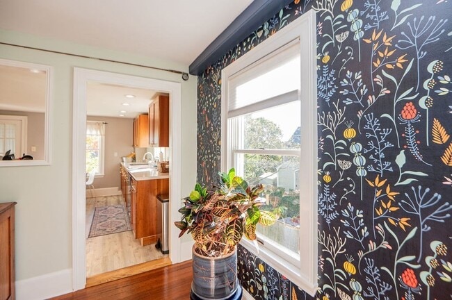 Building Photo - 57 Summer St