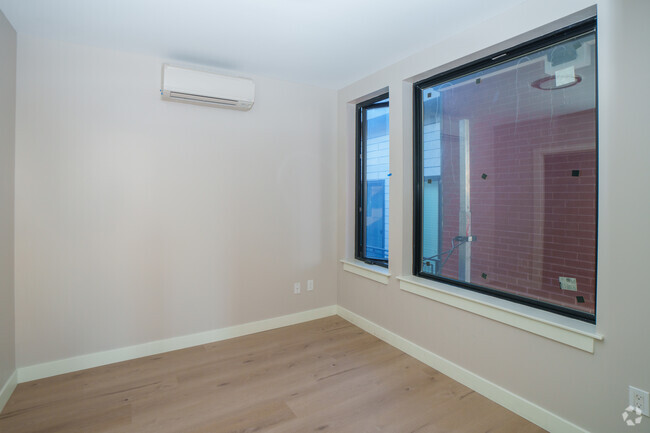 1.5BR, 1BA - 737SF - Primary Bedroom - 400 West Broadway