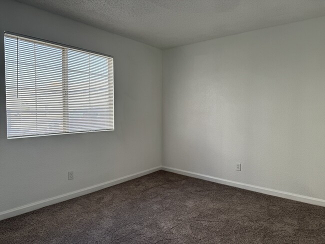 Building Photo - Newly remodeled 2BR - 1BA available