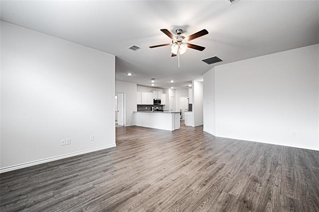 Building Photo - 2427 Grapevine Wy