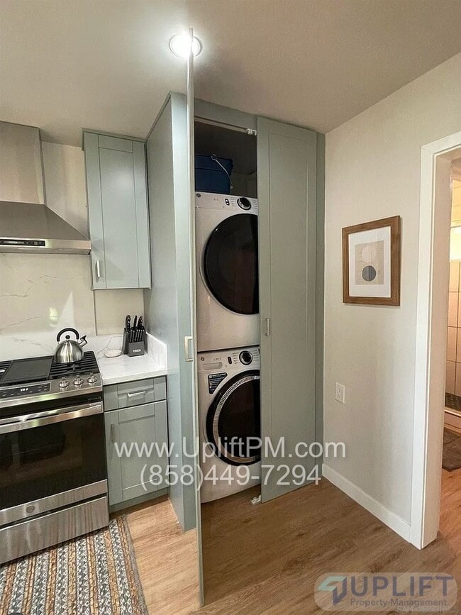 Building Photo - 3132 30th St