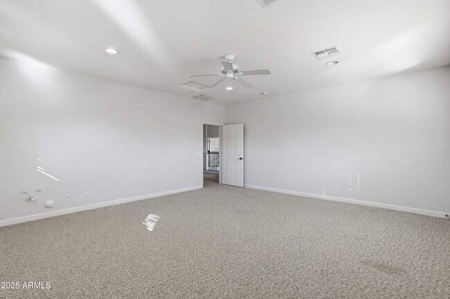 Building Photo - 18560 E Strawberry Dr