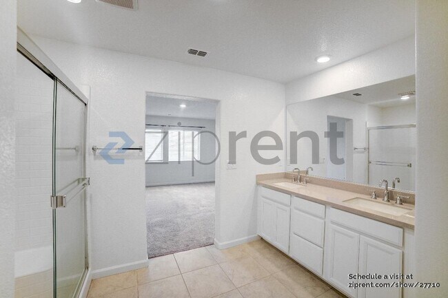 Building Photo - 12812 Herringbone Way