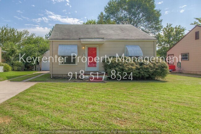 Building Photo - 2 Bed | 1 Bath in Tulsa!
