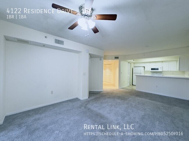 Building Photo - 4122 Residence Drive