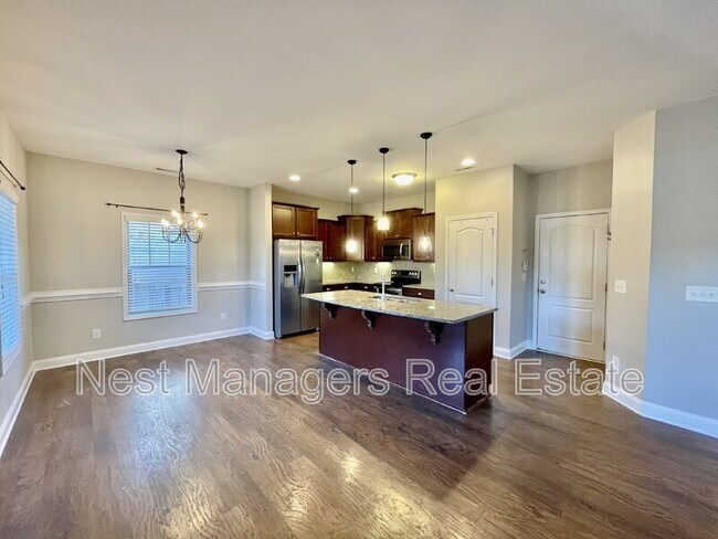 Building Photo - 211 Executive Dr