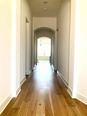Building Photo - 1704 Hydrangea Ln
