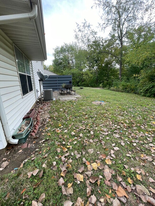 Building Photo - 3616-3618 Thornhill-STEWARDSHIP