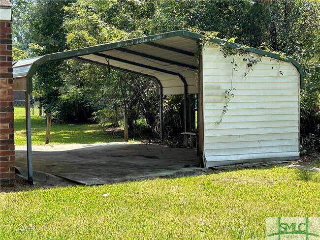 Building Photo - 120 Middleton Dr