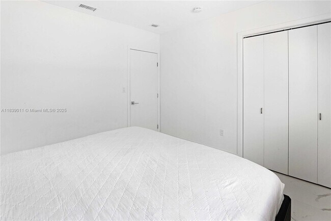 Building Photo - 2135 Arch Creek Dr