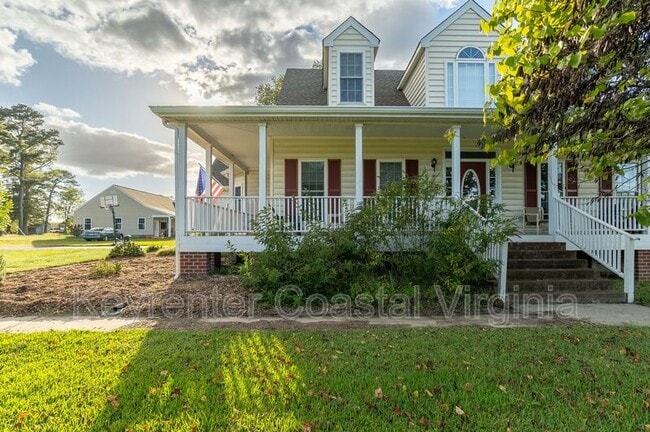 Building Photo - 15470 Turner Dr