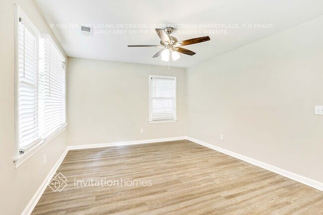 Building Photo - 329 Mount Zion Rd