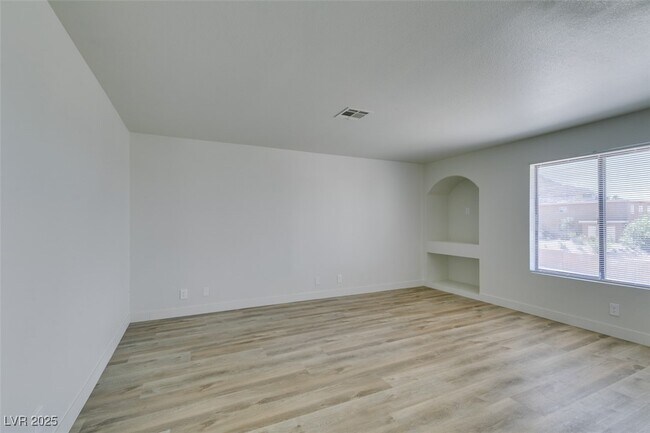 Building Photo - 6932 Kilgore Dr