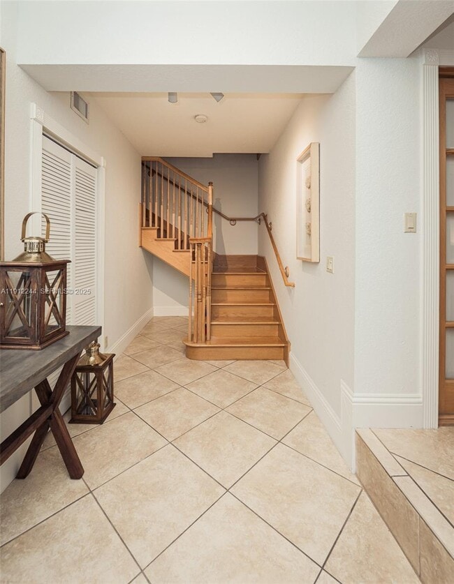 Building Photo - 302 Balboa St