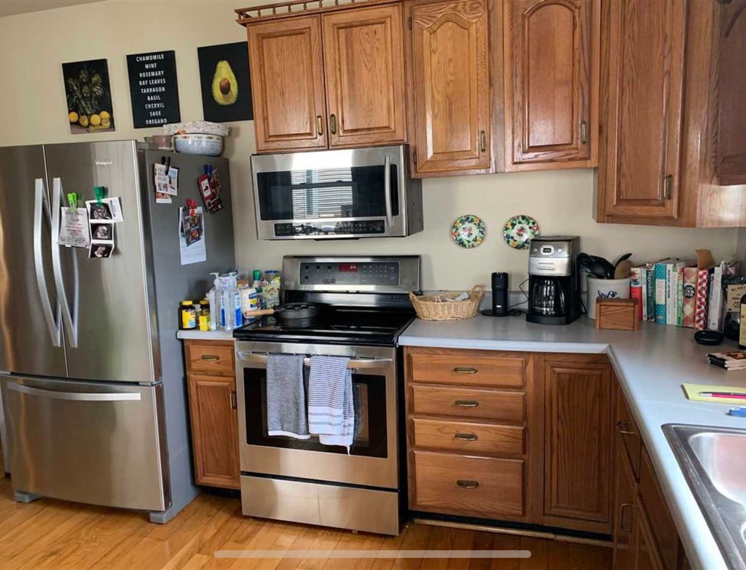 Building Photo - 610 Fenelon Pl