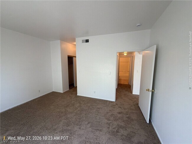 Building Photo - 4830 Black Bear Rd