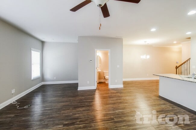 Building Photo - 409 Trickum Hill Dr