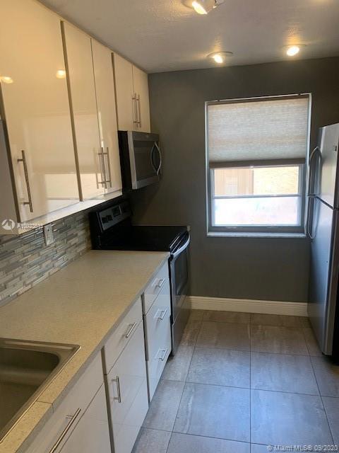 Building Photo - 14117 SW 66th St