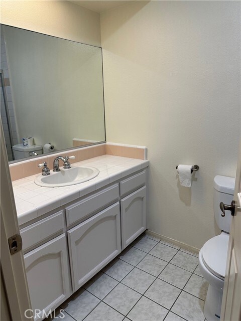 Building Photo - 2214 Manhattan Beach Blvd