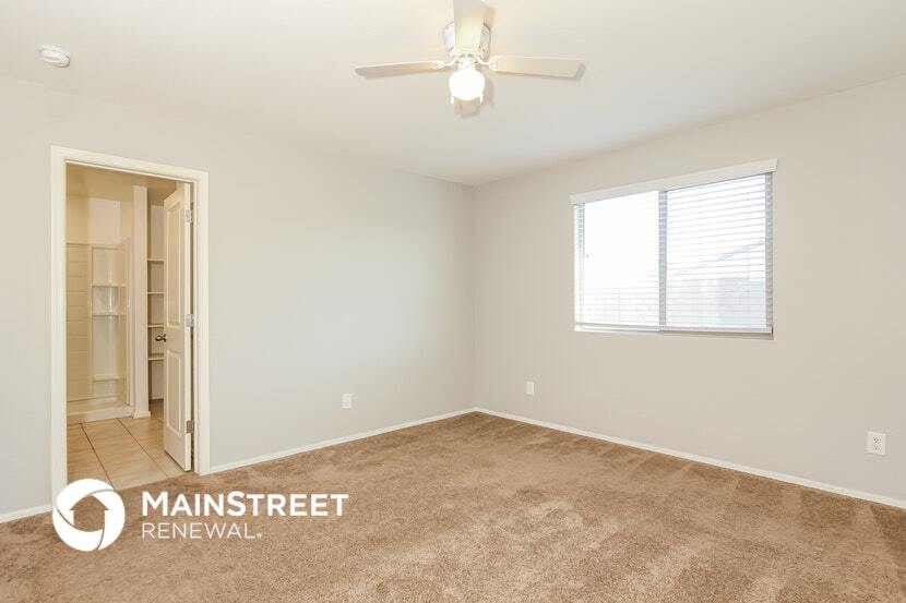 Building Photo - 8705 S 253rd Dr