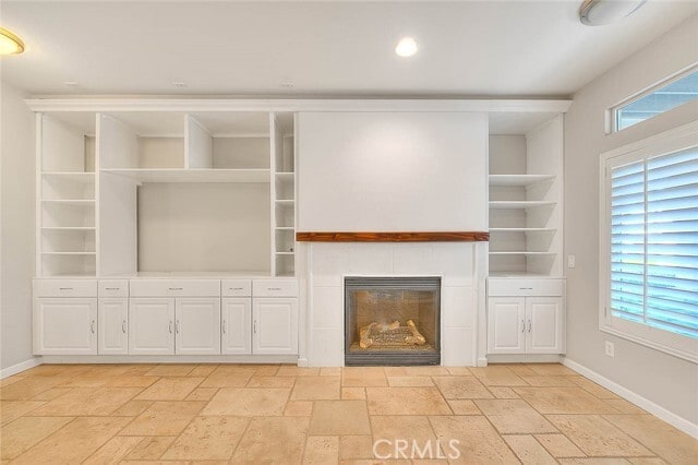 Building Photo - 6264 Manzanita Way
