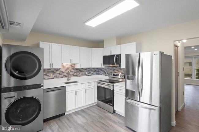 Building Photo - 2846 Chablis Cir