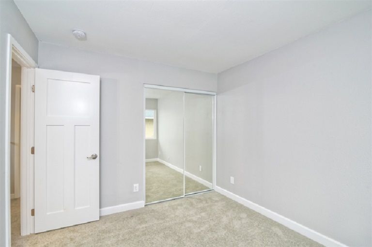 Building Photo - 2520 Wanek Rd