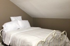 Queen Bedroom #3 - 1214 Speed St