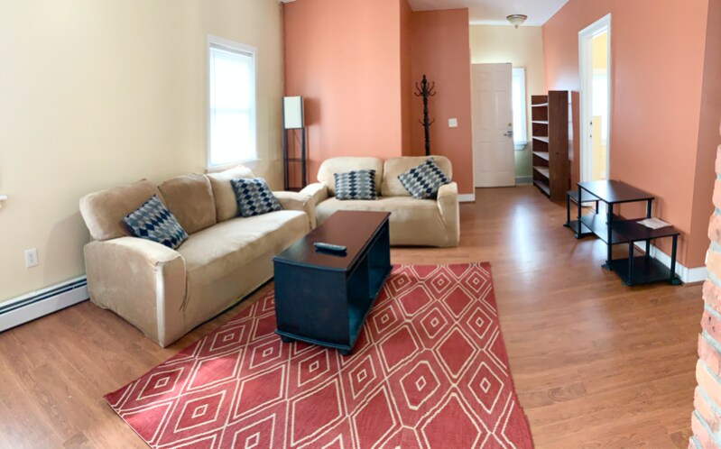 Building Photo - 206 California Ave