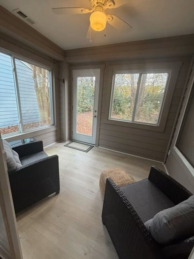 Building Photo - 60 Padgett Dr