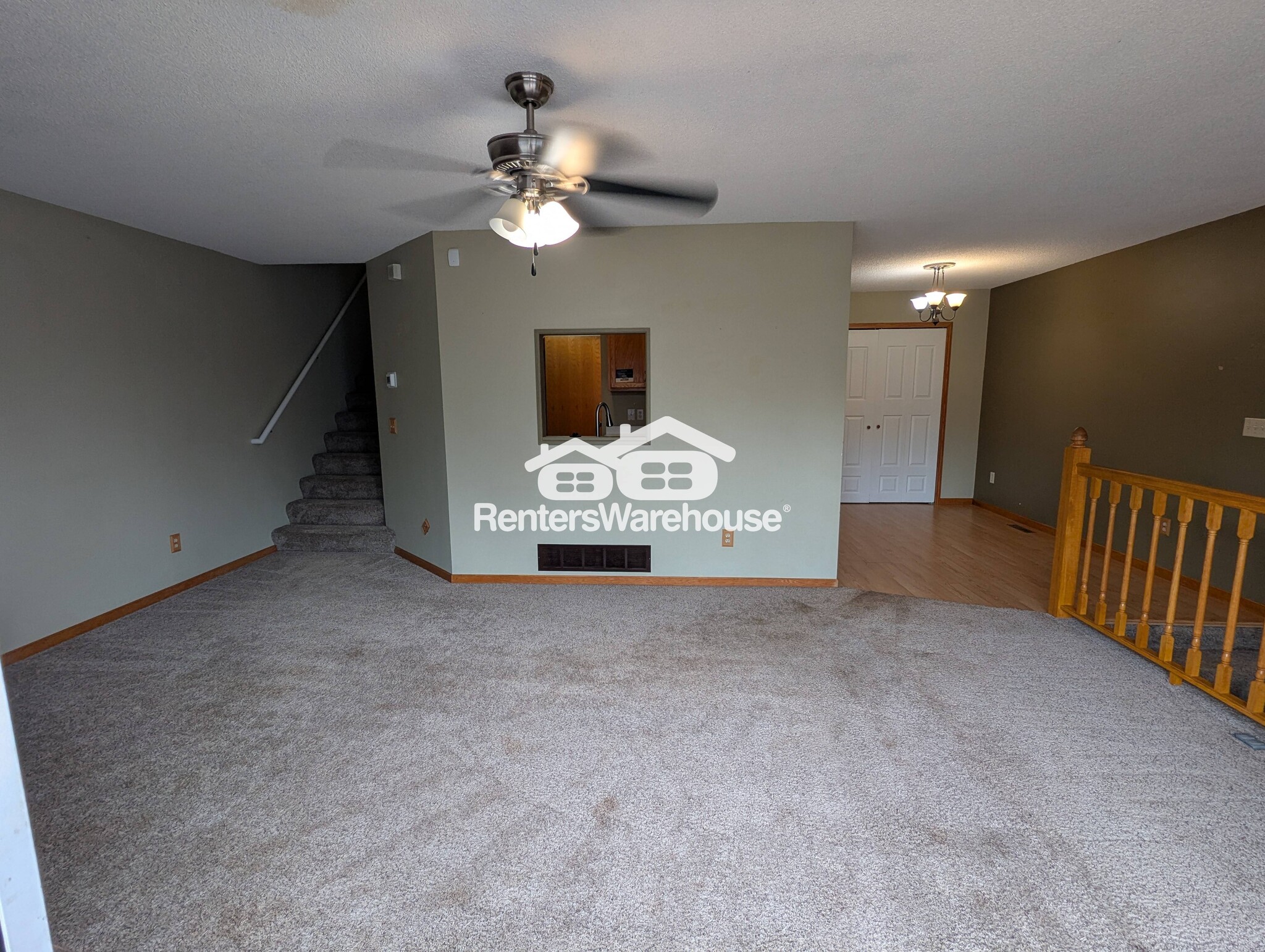 Building Photo - 14385 Estates Ave