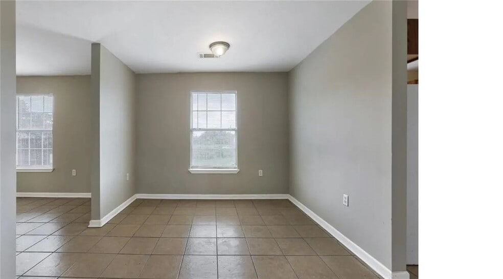 Building Photo - 5201 N Galvez St