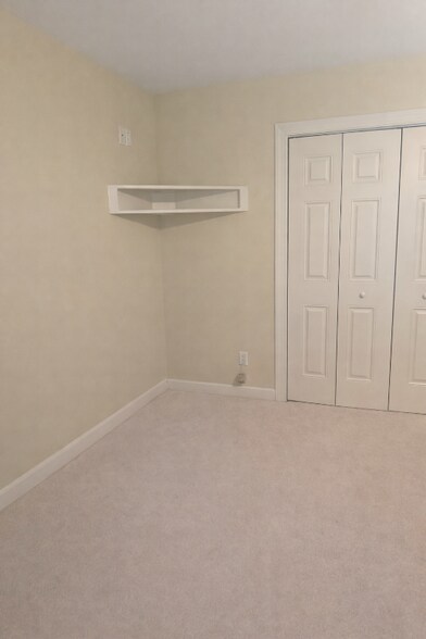 Building Photo - 109 W Tateway Rd