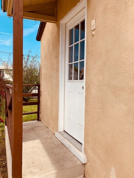 Back Entrance - 5960 W 86th Pl