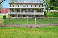 Building Photo - 709 Schaeffer Rd