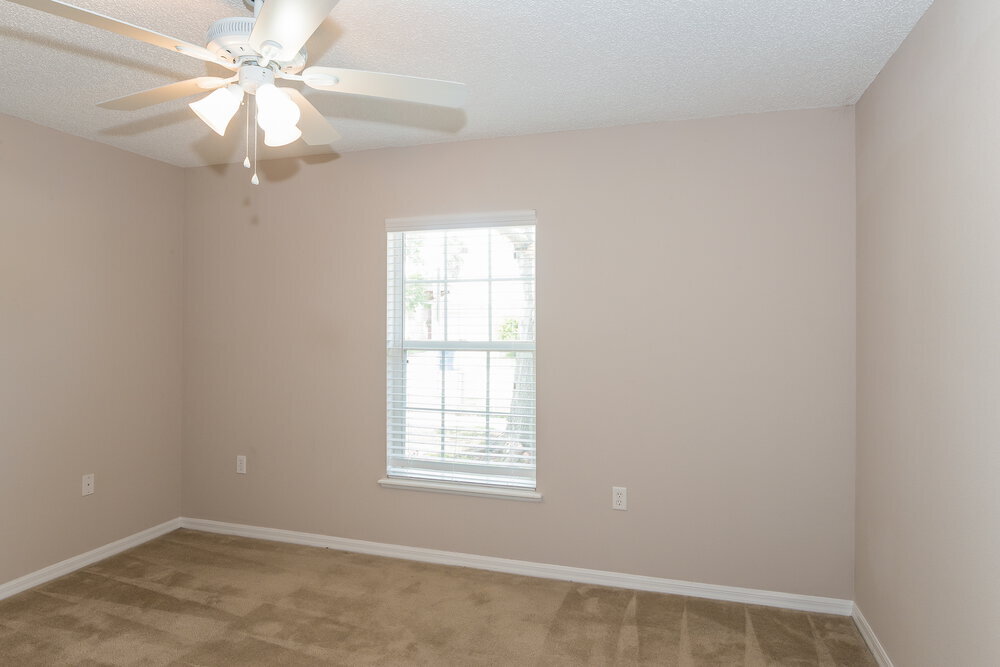 Building Photo - 141 Sterling Hill Dr