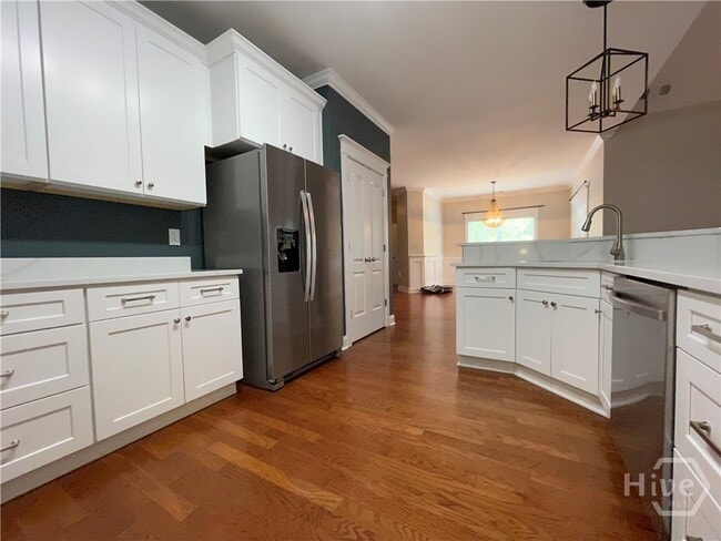 Building Photo - 2196 Eisenhower Ave