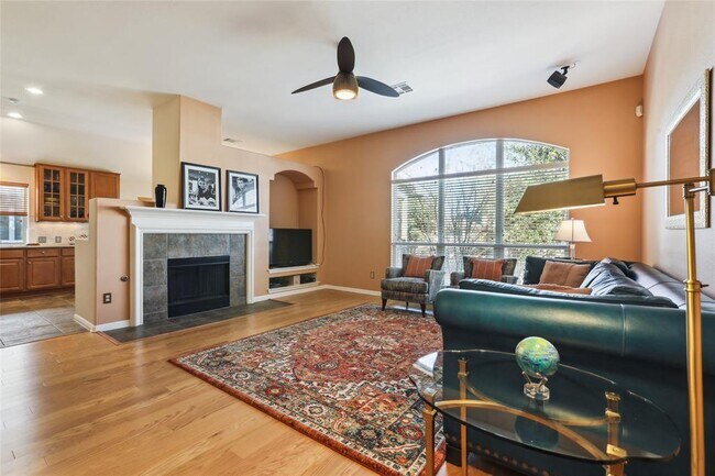 Building Photo - 3805 Pebble Ct