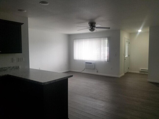 Building Photo - 200 Marks Way