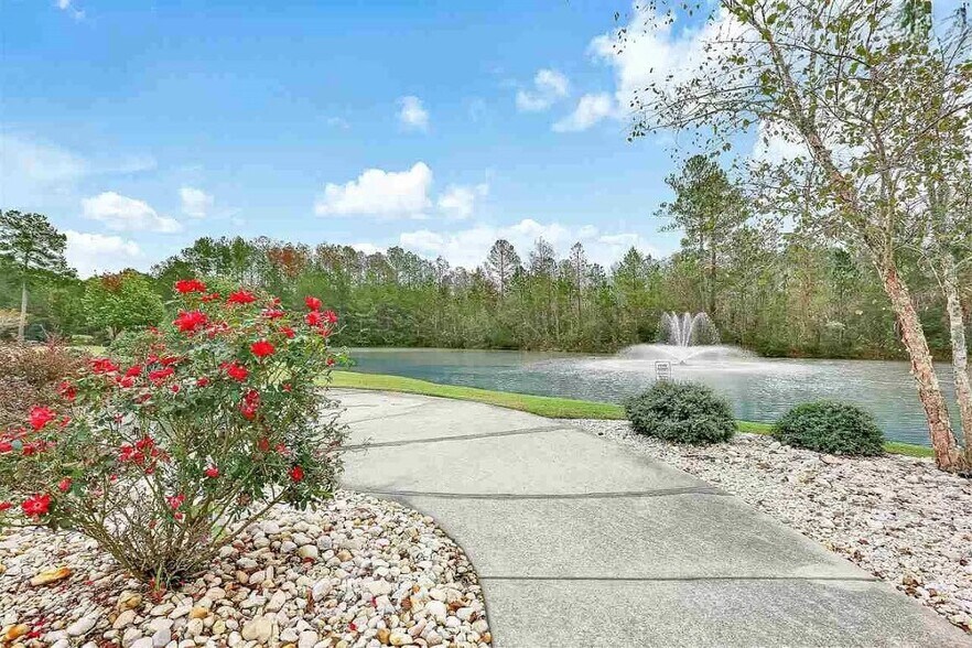Building Photo - 1793 Sapphire Dr