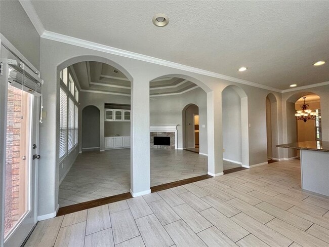 Building Photo - 23606 Rollinford Ln