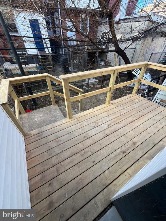 Building Photo - 904 S Cecil St