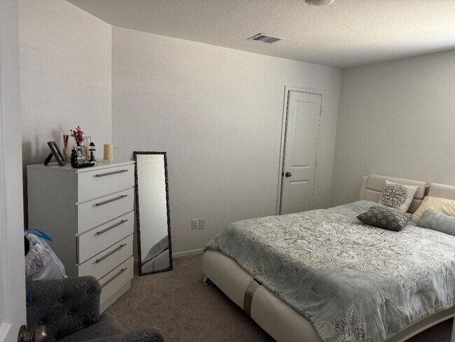 Building Photo - 19406 Rosali Meadow Dr