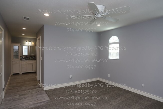 Building Photo - 1707 Evergreen Ave
