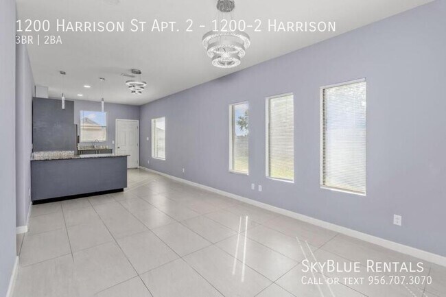 Building Photo - 1200 W Harrison Ave