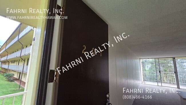 Building Photo - 95-2052 Waikalani Place B-207-