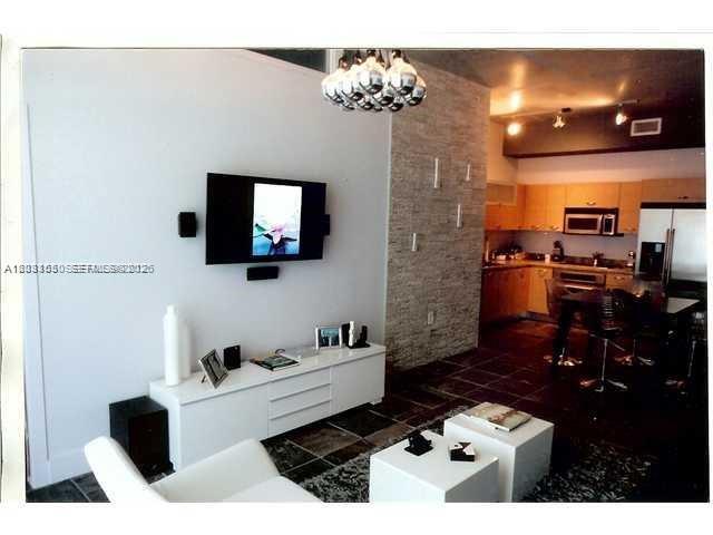 Building Photo - 2275 Biscayne Blvd